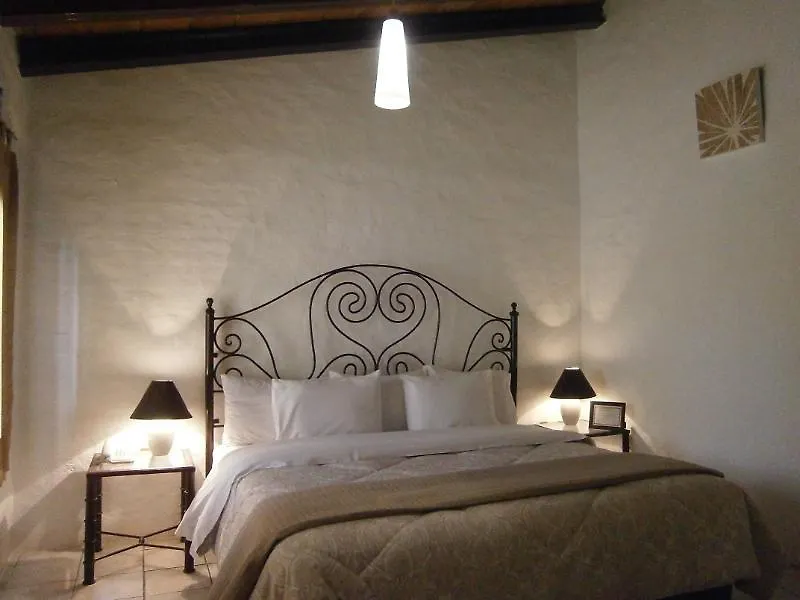 Hotel Suites Mar Elena (Adults Only) بويرتو فالارتا