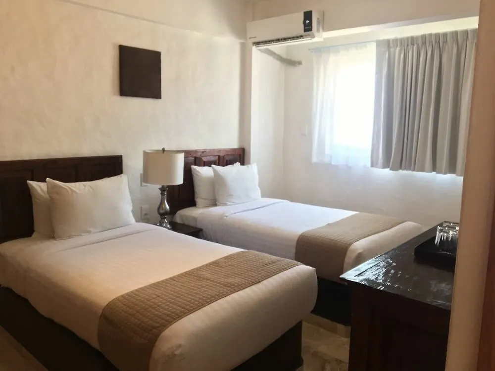 Hotel Suites Mar Elena (Adults Only) بويرتو فالارتا